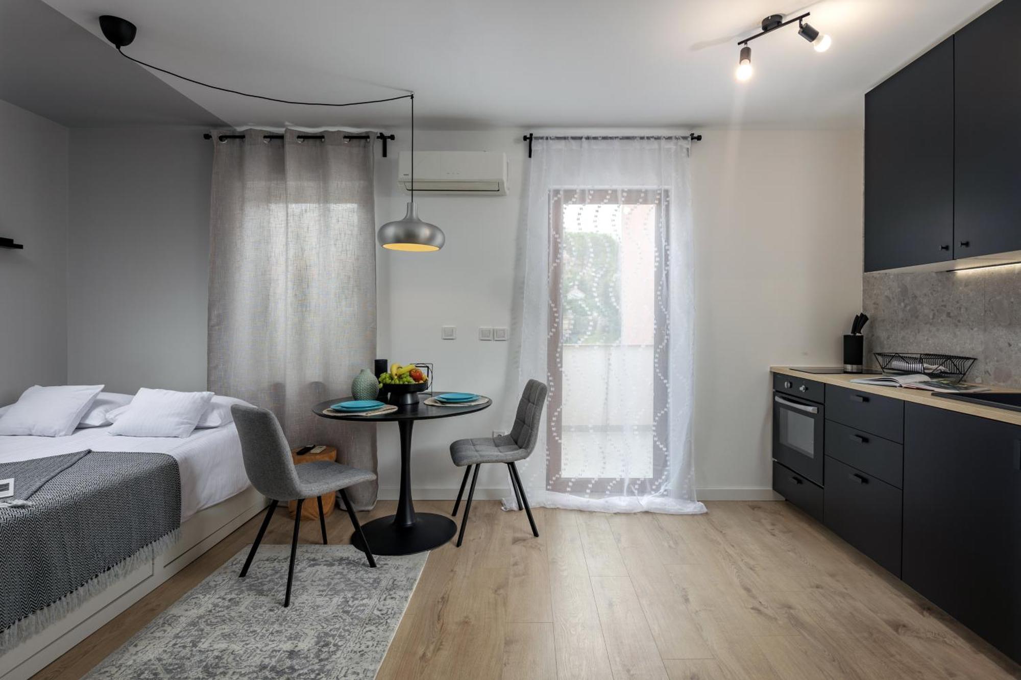 Agostini - Contactless Apartments Vukovarska ริเยกา ภายนอก รูปภาพ